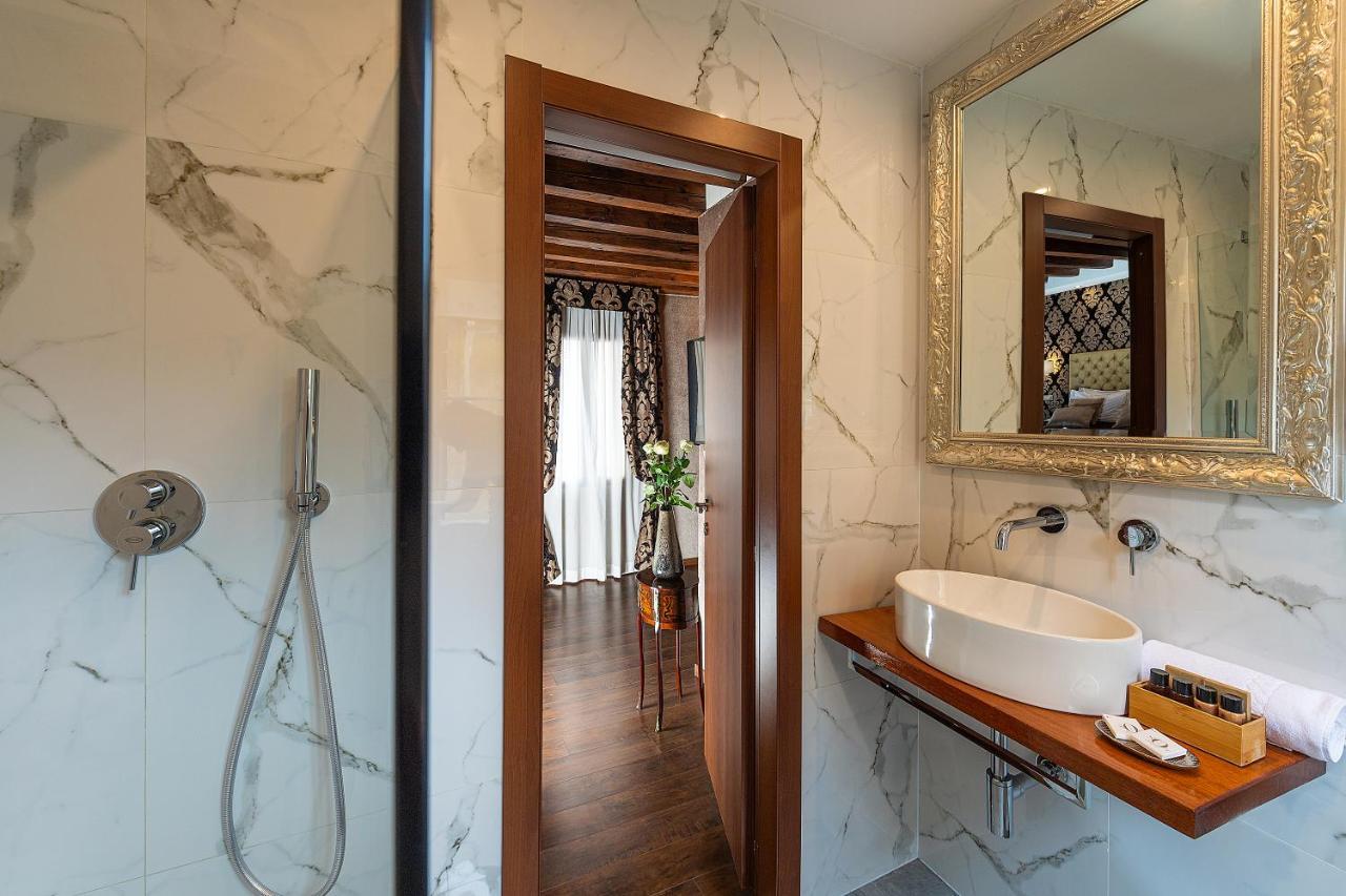 Domus Superior Hotel Venice Luaran gambar